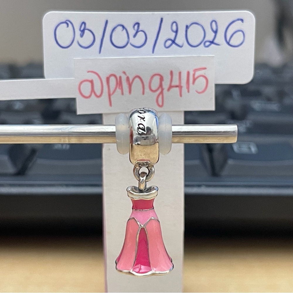 Pandora Disney Aurora Dress dangle - Picture 2 of 12